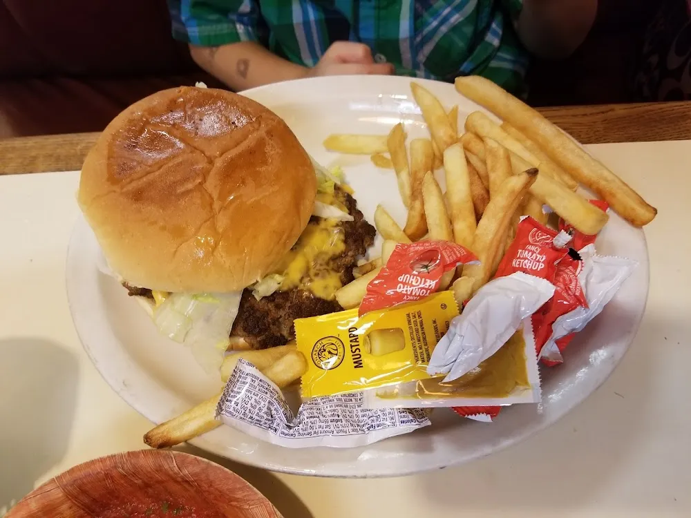 Cheeseburger and Fries
